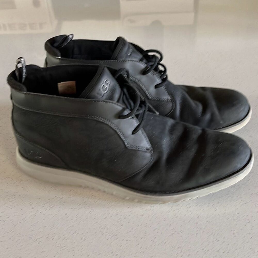 UGG Union Chukka Black EUC Men’s 12